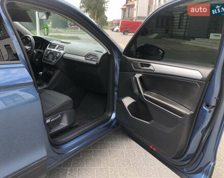 Синий Фольксваген Тигуан, объемом двигателя 2 л и пробегом 185 тыс. км за 16800 $, фото 19 на Automoto.ua