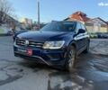Синій Фольксваген Тігуан, об'ємом двигуна 2 л та пробігом 103 тис. км за 17990 $, фото 1 на Automoto.ua
