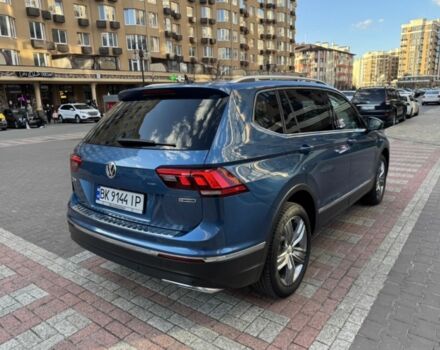 Синий Фольксваген Тигуан, объемом двигателя 2 л и пробегом 124 тыс. км за 23500 $, фото 5 на Automoto.ua