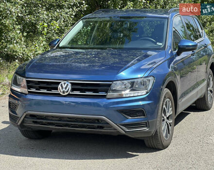 Синій Фольксваген Тігуан, об'ємом двигуна 1.98 л та пробігом 215 тис. км за 16000 $, фото 16 на Automoto.ua