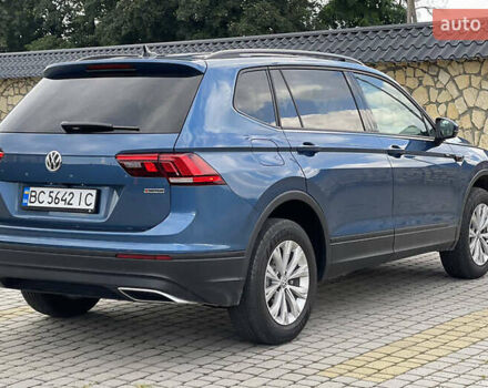 Синий Фольксваген Тигуан, объемом двигателя 2 л и пробегом 117 тыс. км за 18000 $, фото 7 на Automoto.ua