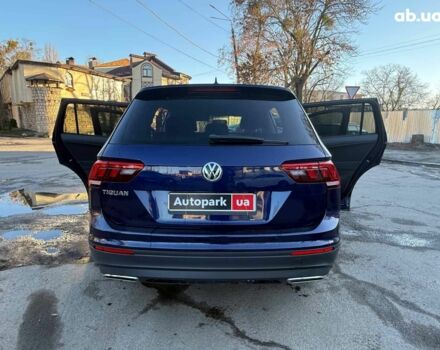 Синій Фольксваген Тігуан, об'ємом двигуна 2 л та пробігом 103 тис. км за 17990 $, фото 11 на Automoto.ua