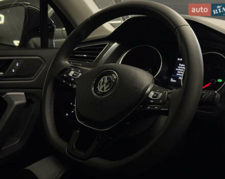 Синій Фольксваген Тігуан, об'ємом двигуна 1.98 л та пробігом 92 тис. км за 23499 $, фото 19 на Automoto.ua
