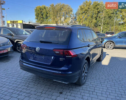 Синий Фольксваген Тигуан, объемом двигателя 2 л и пробегом 116 тыс. км за 13000 $, фото 3 на Automoto.ua