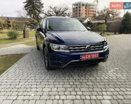 Синий Фольксваген Тигуан, объемом двигателя 2 л и пробегом 20 тыс. км за 17300 $, фото 2 на Automoto.ua