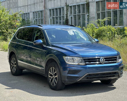 Синій Фольксваген Тігуан, об'ємом двигуна 1.98 л та пробігом 215 тис. км за 16000 $, фото 14 на Automoto.ua