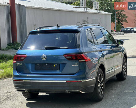 Синій Фольксваген Тігуан, об'ємом двигуна 1.98 л та пробігом 215 тис. км за 16000 $, фото 11 на Automoto.ua