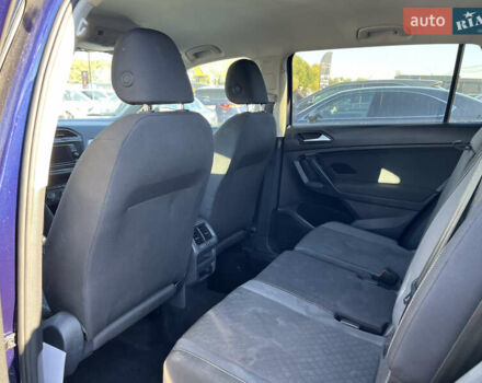 Синий Фольксваген Тигуан, объемом двигателя 2 л и пробегом 116 тыс. км за 13000 $, фото 13 на Automoto.ua