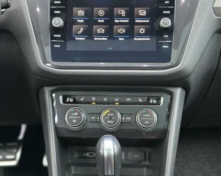 Синий Фольксваген Тигуан, объемом двигателя 2 л и пробегом 72 тыс. км за 26999 $, фото 24 на Automoto.ua