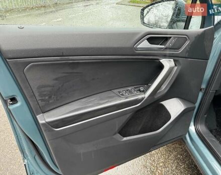 Синий Фольксваген Тигуан, объемом двигателя 2 л и пробегом 74 тыс. км за 21990 $, фото 34 на Automoto.ua