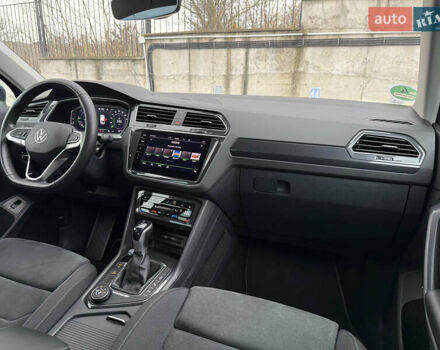 Синий Фольксваген Тигуан, объемом двигателя 2 л и пробегом 189 тыс. км за 31999 $, фото 73 на Automoto.ua