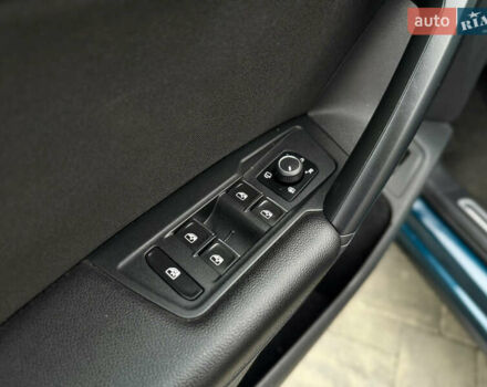 Синий Фольксваген Тигуан, объемом двигателя 2 л и пробегом 157 тыс. км за 30899 $, фото 22 на Automoto.ua