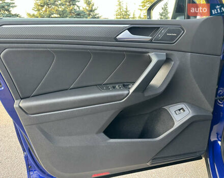 Синий Фольксваген Тигуан, объемом двигателя 1.98 л и пробегом 54 тыс. км за 34500 $, фото 30 на Automoto.ua