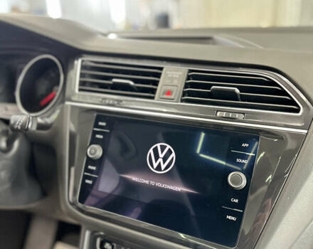 Синий Фольксваген Тигуан, объемом двигателя 0 л и пробегом 74 тыс. км за 22900 $, фото 18 на Automoto.ua