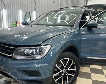 Синий Фольксваген Тигуан, объемом двигателя 0 л и пробегом 74 тыс. км за 22900 $, фото 19 на Automoto.ua
