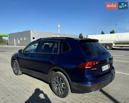 Синий Фольксваген Тигуан, объемом двигателя 1.98 л и пробегом 48 тыс. км за 21999 $, фото 3 на Automoto.ua