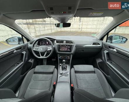 Синій Фольксваген Тігуан, об'ємом двигуна 2 л та пробігом 189 тис. км за 31999 $, фото 55 на Automoto.ua