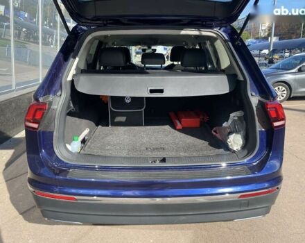 Синій Фольксваген Тігуан, об'ємом двигуна 2 л та пробігом 35 тис. км за 28000 $, фото 24 на Automoto.ua