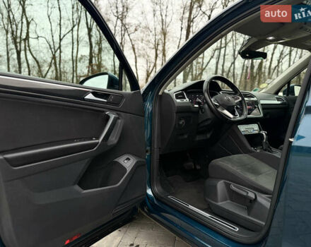 Синий Фольксваген Тигуан, объемом двигателя 2 л и пробегом 157 тыс. км за 30899 $, фото 21 на Automoto.ua