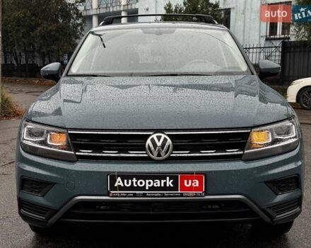 Синий Фольксваген Тигуан, объемом двигателя 2 л и пробегом 74 тыс. км за 21990 $, фото 1 на Automoto.ua