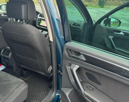 Синий Фольксваген Тигуан, объемом двигателя 1.97 л и пробегом 154 тыс. км за 33900 $, фото 14 на Automoto.ua