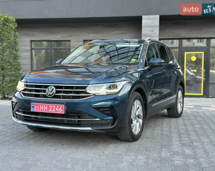 Синий Фольксваген Тигуан, объемом двигателя 2 л и пробегом 107 тыс. км за 33500 $, фото 6 на Automoto.ua