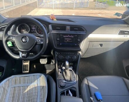 Синій Фольксваген Тігуан, об'ємом двигуна 2 л та пробігом 35 тис. км за 28000 $, фото 17 на Automoto.ua