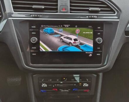 Синій Фольксваген Тігуан, об'ємом двигуна 2 л та пробігом 219 тис. км за 26900 $, фото 59 на Automoto.ua