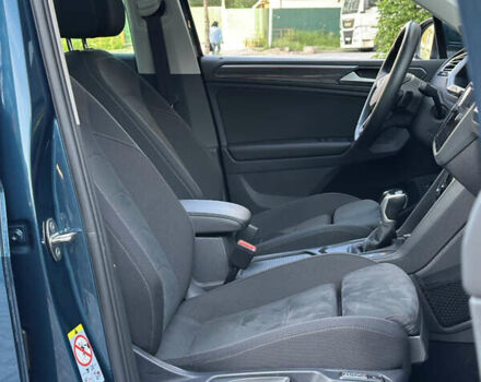 Синий Фольксваген Тигуан, объемом двигателя 2 л и пробегом 107 тыс. км за 33500 $, фото 59 на Automoto.ua