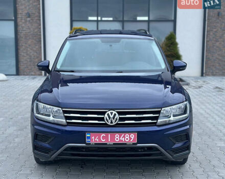 Синий Фольксваген Тигуан, объемом двигателя 0 л и пробегом 152 тыс. км за 16900 $, фото 1 на Automoto.ua