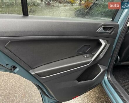 Синий Фольксваген Тигуан, объемом двигателя 2 л и пробегом 74 тыс. км за 21990 $, фото 26 на Automoto.ua