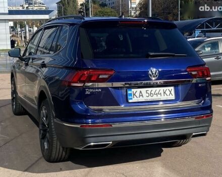 Синій Фольксваген Тігуан, об'ємом двигуна 2 л та пробігом 35 тис. км за 28000 $, фото 4 на Automoto.ua