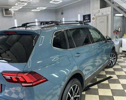 Синий Фольксваген Тигуан, объемом двигателя 0 л и пробегом 74 тыс. км за 22900 $, фото 4 на Automoto.ua