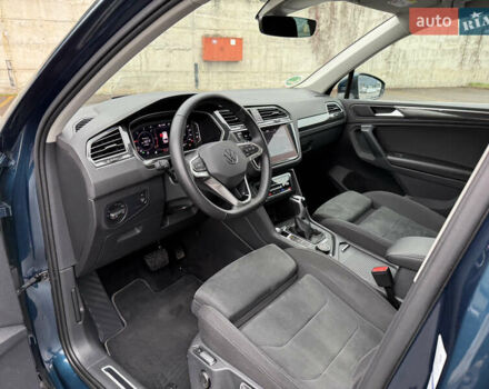 Синій Фольксваген Тігуан, об'ємом двигуна 2 л та пробігом 189 тис. км за 31999 $, фото 71 на Automoto.ua