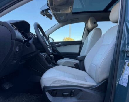 Синій Фольксваген Тігуан, об'ємом двигуна 2 л та пробігом 21 тис. км за 7550 $, фото 7 на Automoto.ua