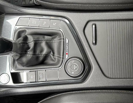 Синий Фольксваген Тигуан, объемом двигателя 1.98 л и пробегом 79 тыс. км за 34999 $, фото 148 на Automoto.ua