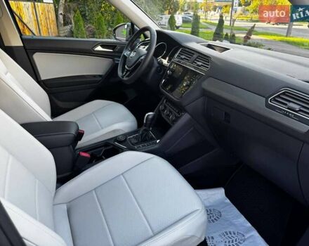 Синій Фольксваген Тігуан, об'ємом двигуна 1.98 л та пробігом 110 тис. км за 21900 $, фото 22 на Automoto.ua