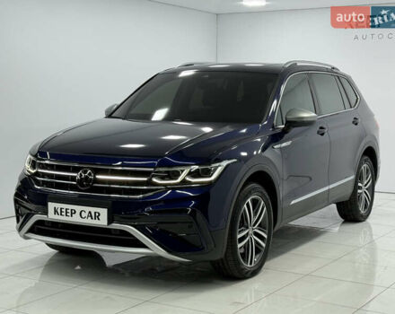 Синий Фольксваген Тигуан, объемом двигателя 2 л и пробегом 10 тыс. км за 35900 $, фото 5 на Automoto.ua