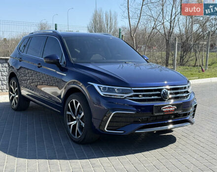Синій Фольксваген Тігуан, об'ємом двигуна 2 л та пробігом 57 тис. км за 26800 $, фото 8 на Automoto.ua