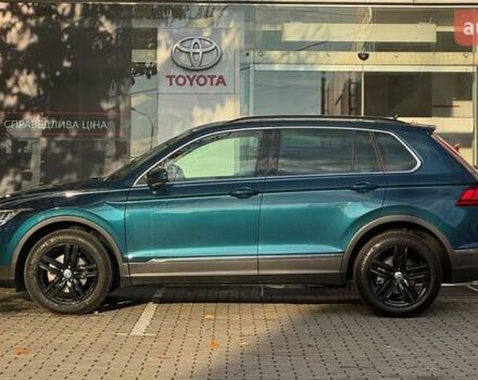 Синий Фольксваген Тигуан, объемом двигателя 1.97 л и пробегом 21 тыс. км за 33722 $, фото 2 на Automoto.ua