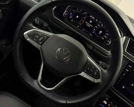 Синий Фольксваген Тигуан, объемом двигателя 2 л и пробегом 10 тыс. км за 35900 $, фото 30 на Automoto.ua