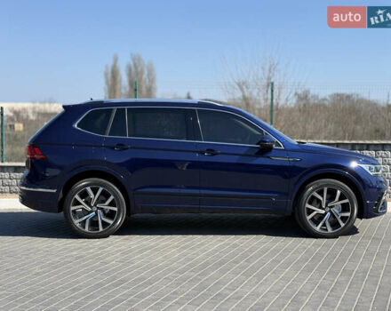 Синій Фольксваген Тігуан, об'ємом двигуна 2 л та пробігом 57 тис. км за 26800 $, фото 27 на Automoto.ua