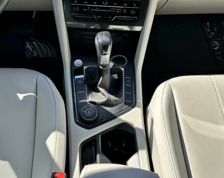 Синий Фольксваген Тигуан, объемом двигателя 2 л и пробегом 11 тыс. км за 19000 $, фото 10 на Automoto.ua