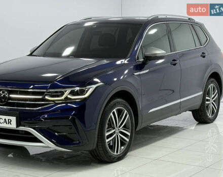 Синий Фольксваген Тигуан, объемом двигателя 2 л и пробегом 10 тыс. км за 35900 $, фото 6 на Automoto.ua