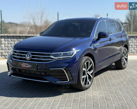 Синій Фольксваген Тігуан, об'ємом двигуна 2 л та пробігом 57 тис. км за 26800 $, фото 2 на Automoto.ua