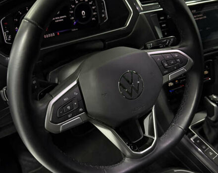 Синий Фольксваген Тигуан, объемом двигателя 2 л и пробегом 10 тыс. км за 35900 $, фото 18 на Automoto.ua