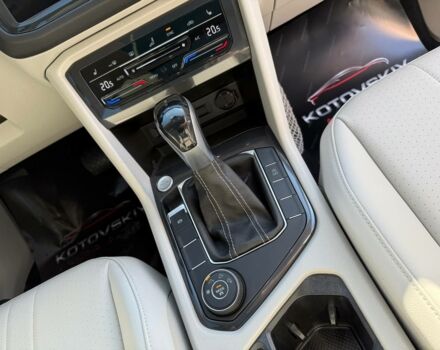 Синій Фольксваген Тігуан, об'ємом двигуна 2 л та пробігом 57 тис. км за 27500 $, фото 22 на Automoto.ua