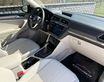 Синій Фольксваген Тігуан, об'ємом двигуна 2 л та пробігом 57 тис. км за 27500 $, фото 20 на Automoto.ua