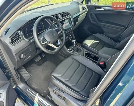 Синій Фольксваген Тігуан, об'ємом двигуна 2 л та пробігом 15 тис. км за 35500 $, фото 6 на Automoto.ua