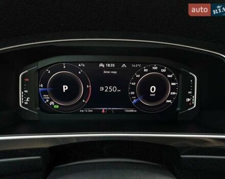 Синий Фольксваген Тигуан, объемом двигателя 2 л и пробегом 136 тыс. км за 33400 $, фото 16 на Automoto.ua